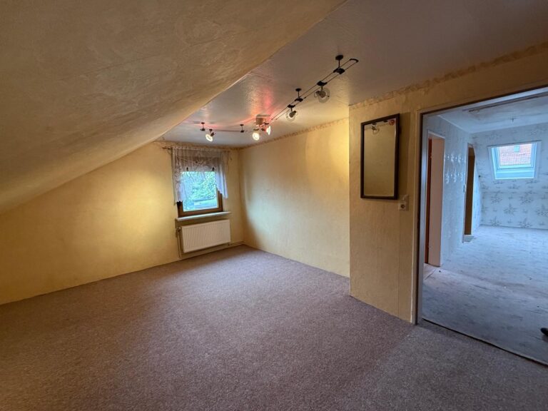 190 m² Wohnfläche – Ideal als Ein- oder Zweifamilienhaus in Woltwiesche