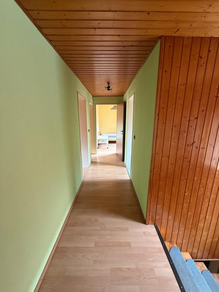 Handwerker aufgepasst! Sanierungsbedürftiges 1–2 Familienhaus mit Potenzial