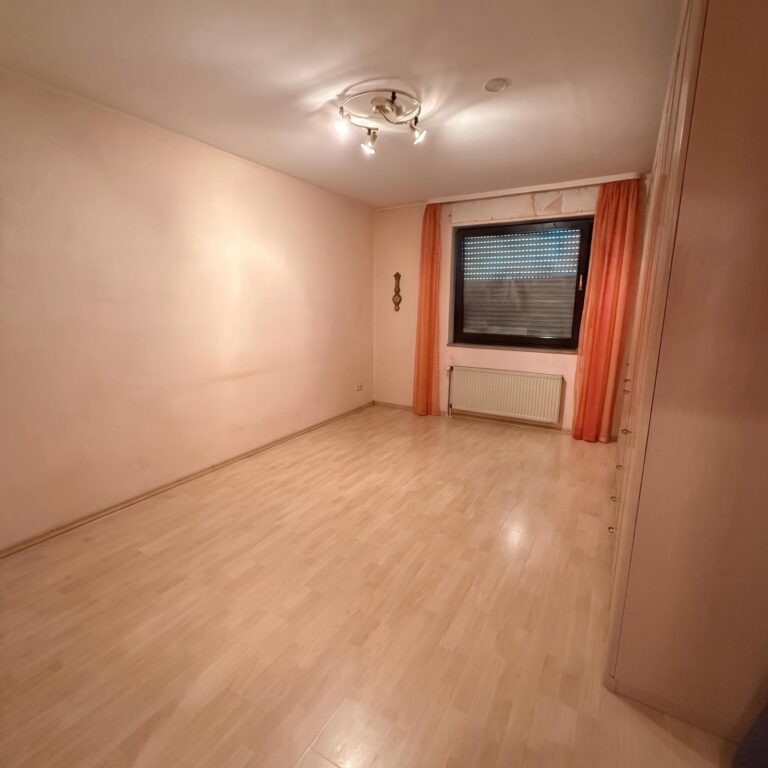 Solider Bungalow mit Vollkeller – ruhige Lage und viel Potenzial in Peine-Vöhrum