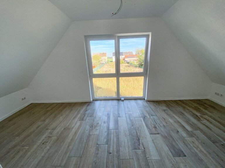 Wohnen im Grünen – Modernes Einfamilienhaus mit bis zu 1.800 m² Grundstück in Falkenberg/Elster