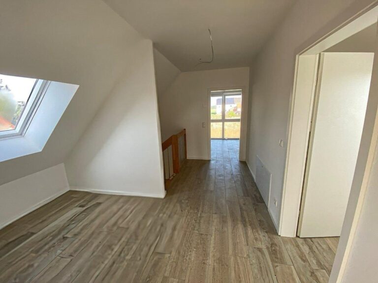 Wohnen im Grünen – Modernes Einfamilienhaus mit bis zu 1.800 m² Grundstück in Falkenberg/Elster