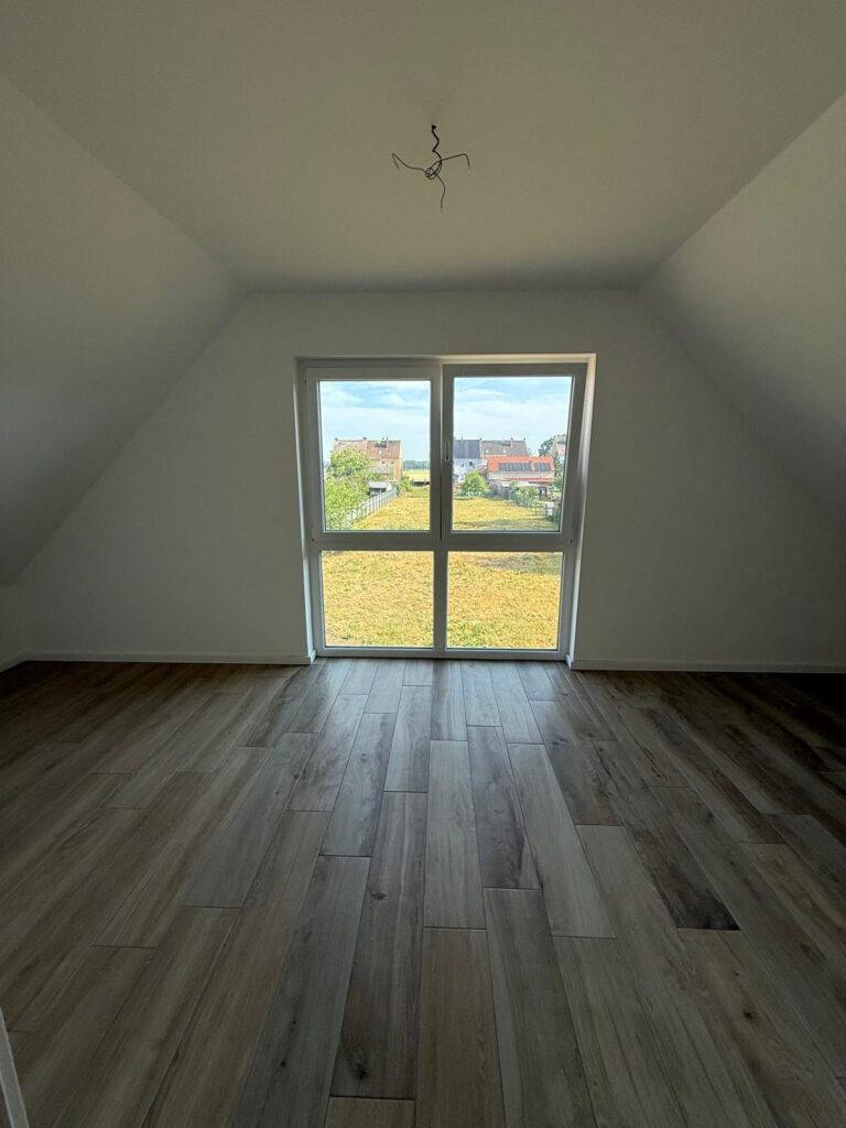 Wohnen im Grünen – Modernes Einfamilienhaus mit bis zu 1.800 m² Grundstück in Falkenberg/Elster