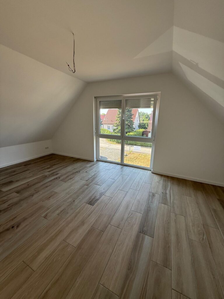 Wohnen im Grünen – Modernes Einfamilienhaus mit bis zu 1.800 m² Grundstück in Falkenberg/Elster