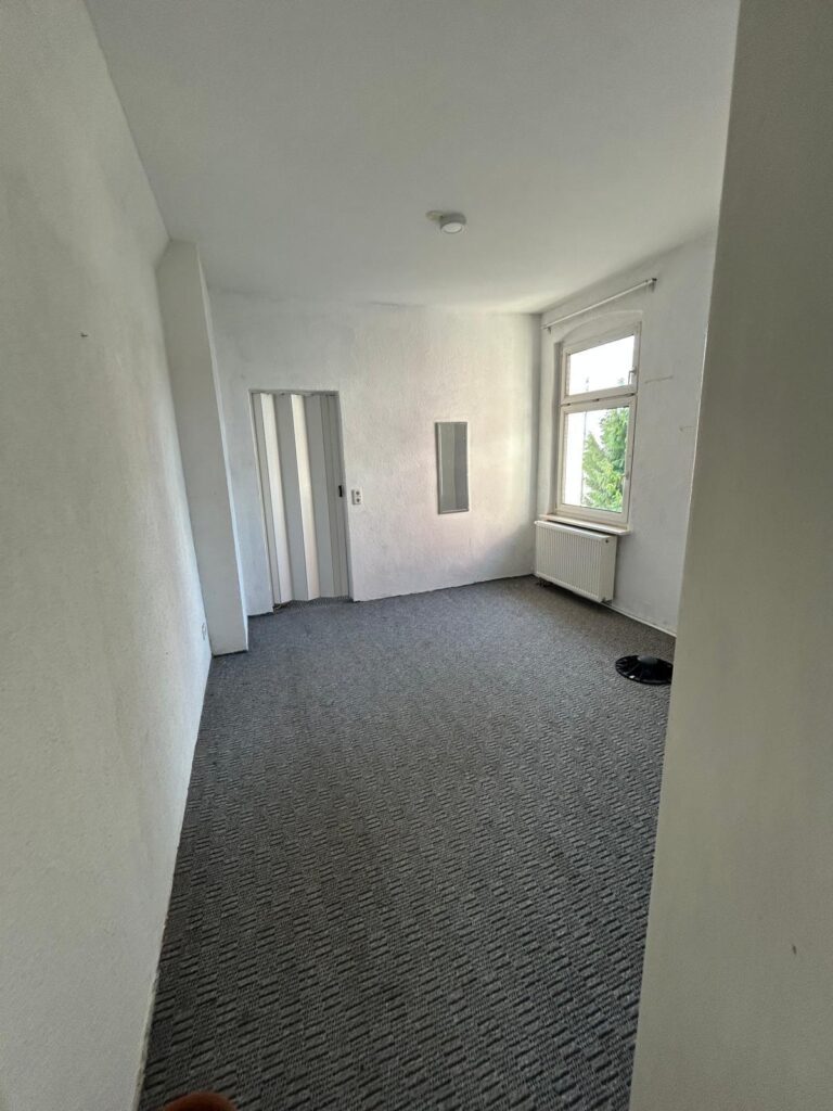 Mehrfamilienhaus mit Entwicklungspotenzial – 7 Wohneinheiten in Salbke